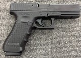 GLOCK
G22 GEN 4 .40 S&W - 2 of 3