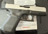 GLOCK 19GEN5 9MM LUGER (9x19 PARA) - 1 of 2