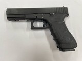 GLOCK G22 GEN 3 .40 S&W - 2 of 3