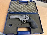 SMITH & WESSON 686-6 .357 MAG - 1 of 3