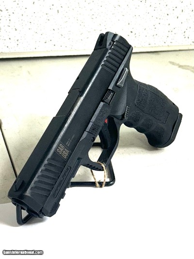 SAR FIREARMS SAR 9 9MM LUGER (9x19 PARA)