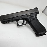 GLOCK 17 GEN 5 9MM LUGER (9x19 PARA) - 1 of 3