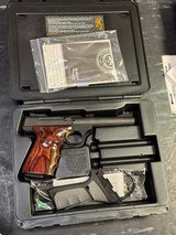 BROWNING BUCK MARK .22 long/.22 lr - 3 of 3