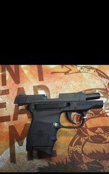 SMITH & WESSON BODYGUARD .380 ACP - 2 of 3