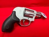 SMITH & WESSON 638 .38 SPL - 2 of 3