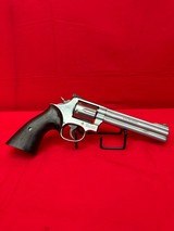 SMITH & WESSON 686 .357 MAG - 3 of 3