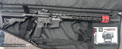 SPRINGFIELD ARMORY SAINT VICTOR 9MM CARBINE 9MM LUGER (9X19 PARA)