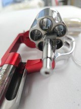 CHARTER ARMS Chic Lady w/Original Box, Pearl Grips .38 SPL - 3 of 3