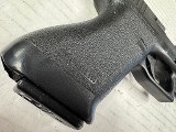 GLOCK G17 GEN 1 9MM LUGER (9x19 PARA) - 3 of 3