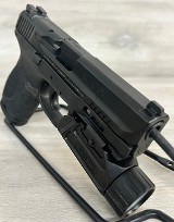 SMITH & WESSON M&P9 M2.0 (13572) 9MM LUGER (9x19 PARA) - 1 of 3