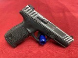 SMITH & WESSON SD9 2.0 9MM 9MM LUGER (9x19 PARA) - 1 of 3