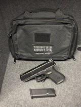 GLOCK G19 GEN59MM LUGER (9x19 PARA) - 1 of 3