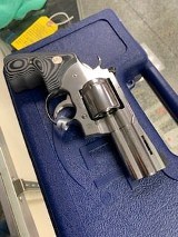 COLT PYTHON .357 MAG - 2 of 3