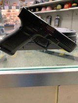 GLOCK G17 V *10 ROUND* 9MM LUGER (9x19 PARA) - 1 of 3