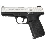 SMITH & WESSON SD40 VE .40 S&W - 1 of 2