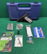 COLT DEFENDER 9MM LUGER (9X19 PARA) - 1 of 3