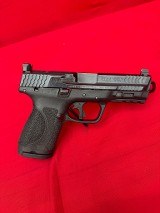 SMITH & WESSON M&P 2.0 9MM LUGER (9x19 PARA) - 2 of 3