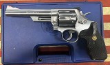 SMITH & WESSON 29-2 .44 MAGNUM - 1 of 3