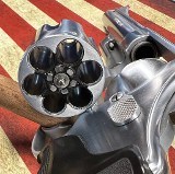 SMITH & WESSON 29-2 .44 MAGNUM - 2 of 3