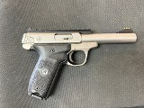 SMITH & WESSON SW22 VICTORY .22 LR - 1 of 2