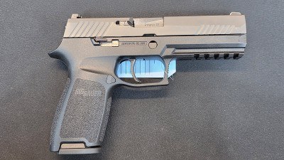 SIG SAUER P320 9MM LUGER (9x19 PARA) - Image 1 of 3