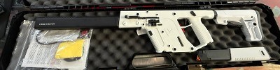 KRISS VECTOR .45 ACP