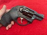 RUGER LCR .38 SPL - 1 of 3