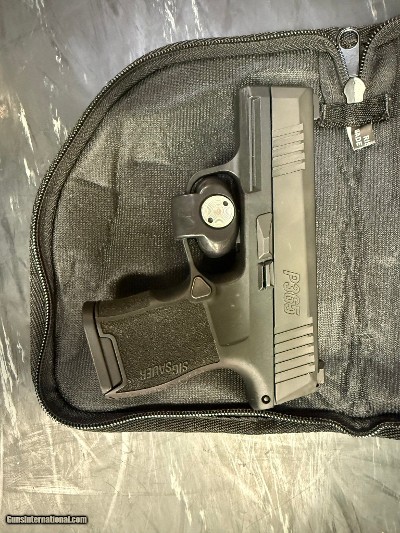 SIG SAUER P365 9MM LUGER (9x19 PARA)