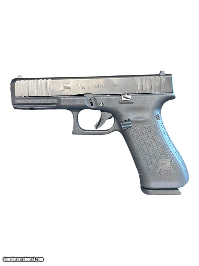 GLOCK 17 GEN 5 9MM LUGER (9x19 PARA)