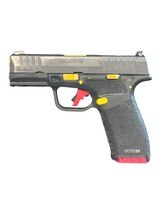 SPRINGFIELD ARMORY HELLCAT PRO 9MM LUGER (9x19 PARA) - 1 of 2
