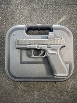 GLOCK 45 Gen 5 MOS HOLOSUN 9MM LUGER (9x19 PARA) - 1 of 3