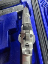 DAN WESSON FIREARMS Valor .45 ACP - 3 of 3