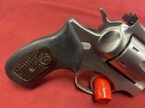 RUGER GP100 GP 100 SNUB NOSE .38 SPL / 357 MAG .38 SPECIAL/.357 MAGNUM - 2 of 3
