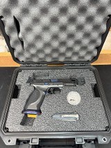 SMITH & WESSON Spec Series V M&P 9 Metal HD 9MM LUGER (9x19 PARA) - 2 of 3