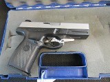 SMITH & WESSON SW40VE .40 CALIBER - 3 of 3