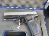 SMITH & WESSON SW40VE .40 CALIBER