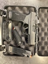 SIG SAUER P365 X 9MM LUGER (9x19 PARA) - 1 of 2