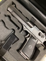 IMI Desert Eagle .50 AE - 1 of 3
