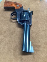 RUGER NEW MODEL BLACKHAWK BISLEY .44 S&W SPECIAL - 3 of 3