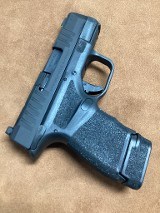 SPRINGFIELD ARMORY HELLCAT 9MM LUGER (9x19 PARA) - 1 of 3