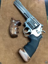 SMITH & WESSON 629-3 .44 MAGNUM - 2 of 3