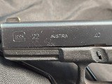 GLOCK 22 .40 CALIBER - 2 of 3