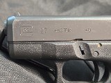 GLOCK 27 .40 CALIBER - 2 of 3