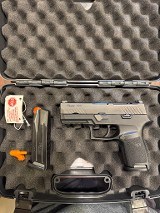 SIG SAUER P320 COMPACT 9MM LUGER (9X19 PARA) - 1 of 3