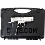 SMITH & WESSON 4006
.40 S&W - 3 of 3