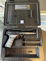 BROWNING BUCK MARK CAMPER UFX .22 LR - 3 of 3