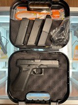 GLOCK 17 GEN 5 9MM LUGER (9X19 PARA) - 1 of 3