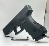 GLOCK G22GEN 4 .40 S&W - 1 of 3