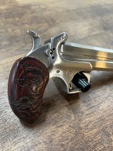 BOND ARMS THE TEXAN .45 LC/.410 GA - 3 of 3