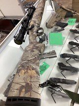 SAVAGE ARMS Axis .25-06 REM - 1 of 3